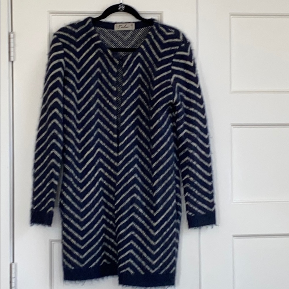 Long sweater with chevron patter